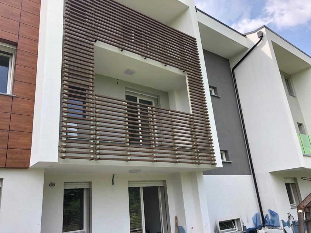 Vista d'insieme del complesso residenziale in costruzione