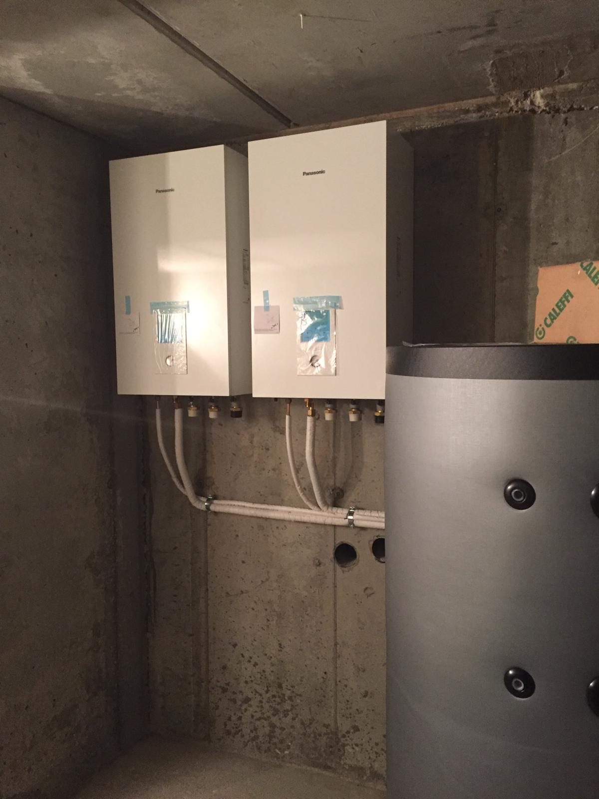Pompa di calore e accumulo installati nel locale tecnico